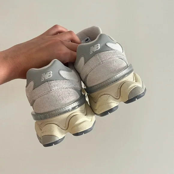 New Balance // 9060 Sneakers - Picture 6 of 8